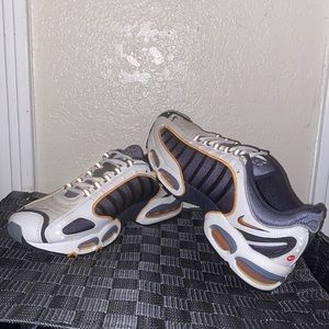 Nike Air Max Plus Shoe - Men’s Size 9